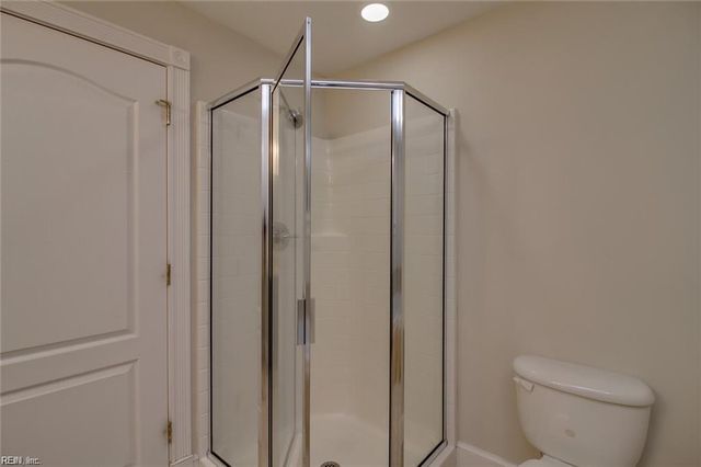 720 Redgate Ave Apt 3, Norfolk, VA 23507