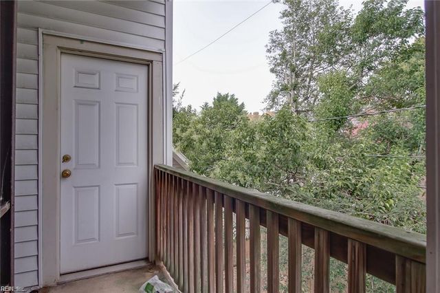 720 Redgate Ave Apt 3, Norfolk, VA 23507