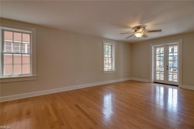 720 Redgate Ave Apt 3, Norfolk, VA 23507