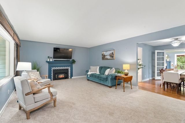 717 Memorial Parkway SW, Rochester, MN 55902