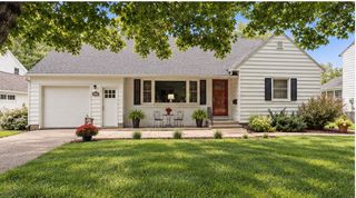 717 Memorial Parkway SW, Rochester, MN 55902