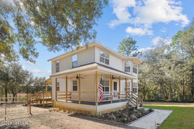 240 WHIRLWIND Loop, Hawthorne, FL 32640