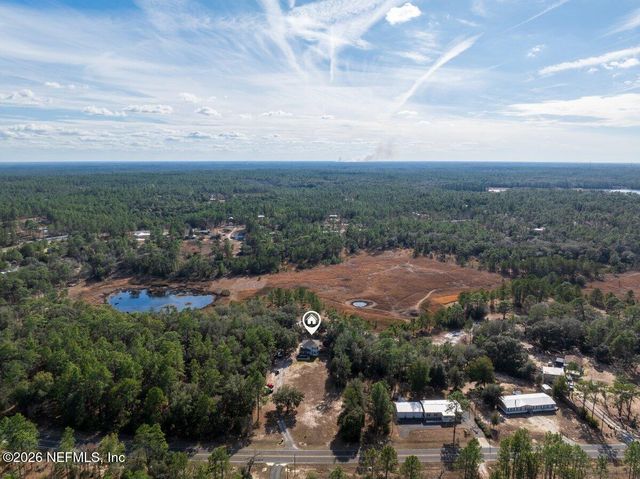 240 WHIRLWIND Loop, Hawthorne, FL 32640