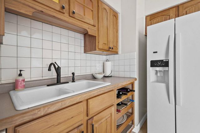 1045 Heather Lane, Munster, IN 46321