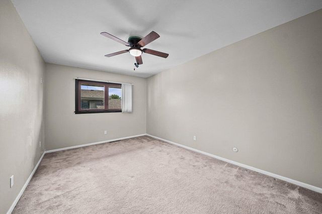 1045 Heather Lane, Munster, IN 46321