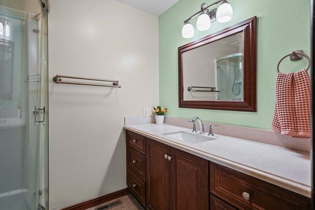 1045 Heather Lane, Munster, IN 46321
