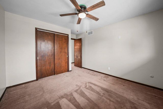 1045 Heather Lane, Munster, IN 46321
