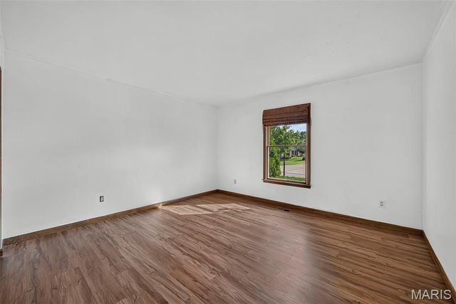 171 Hunters Pointe Drive, St Charles, MO 63304