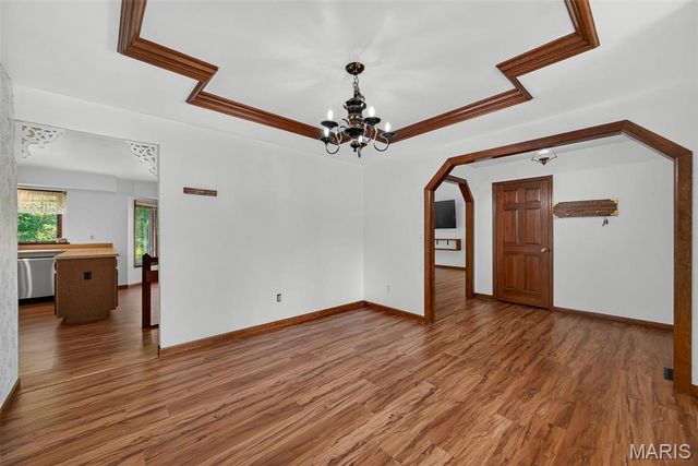 171 Hunters Pointe Drive, St Charles, MO 63304