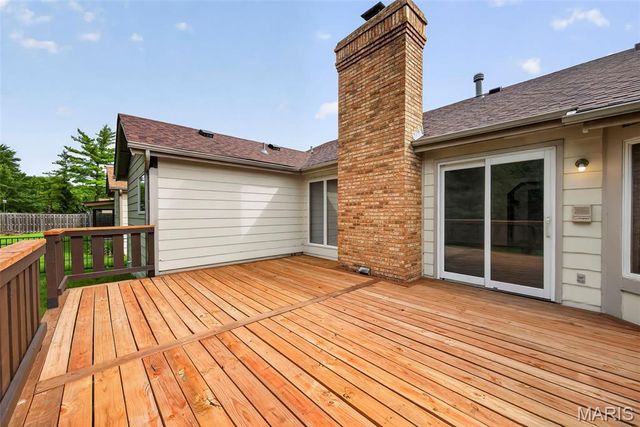 171 Hunters Pointe Drive, St Charles, MO 63304