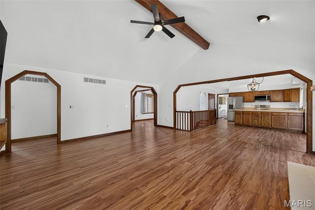 171 Hunters Pointe Drive, St Charles, MO 63304