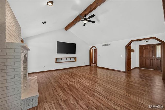 171 Hunters Pointe Drive, St Charles, MO 63304