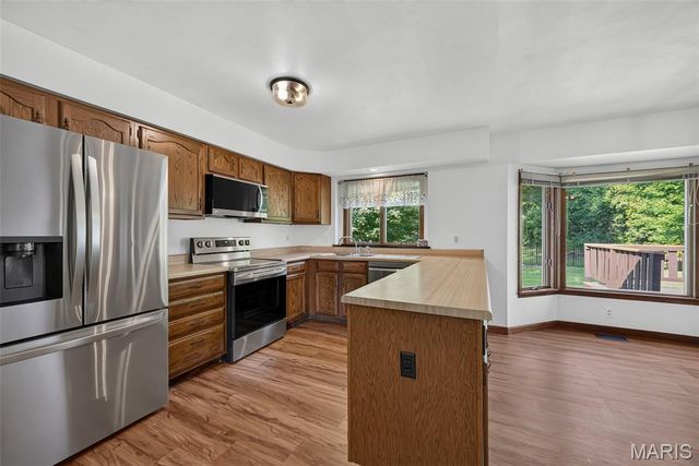 171 Hunters Pointe Drive, St Charles, MO 63304