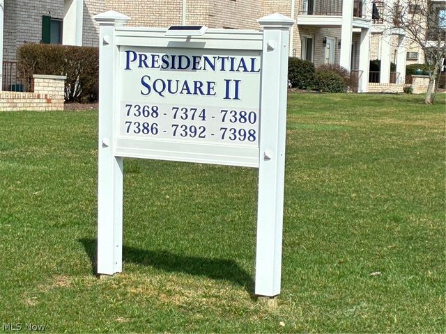 7374 Eisenhower Drive 3, Boardman, OH 44512