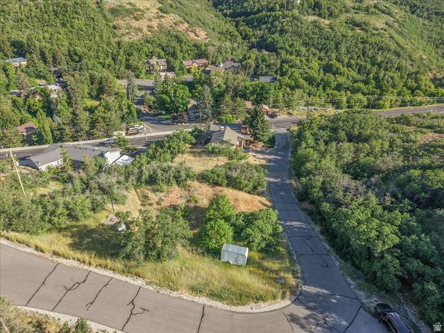 4810 E BADGER HOLLOW LN, Salt Lake City, UT 84108