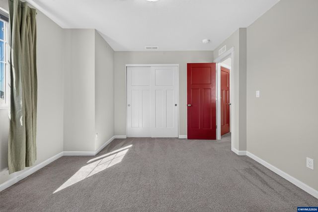 1567 Stasny Av SE, Albany, OR 97322