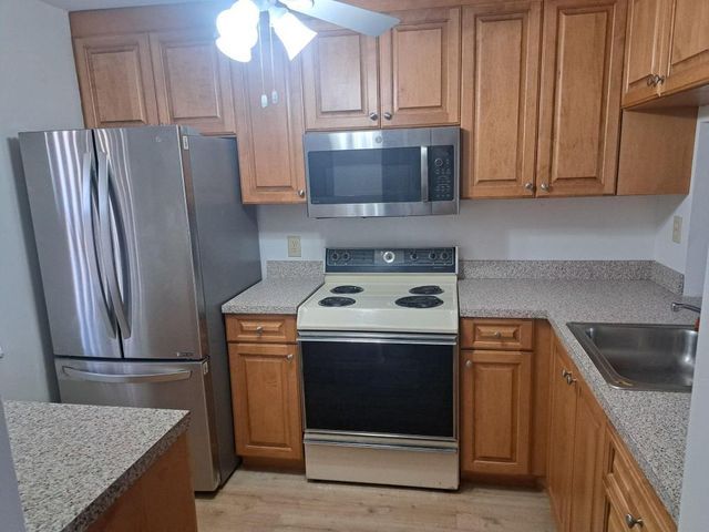 2711 NW 104th Avenue NW 405, Sunrise, FL 33322