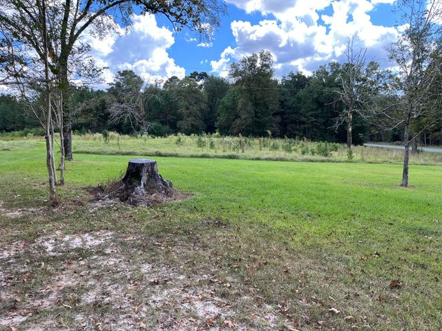 7319 LA-117, Leesville, LA 71446