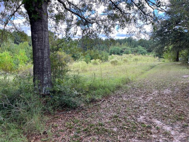 7319 LA-117, Leesville, LA 71446