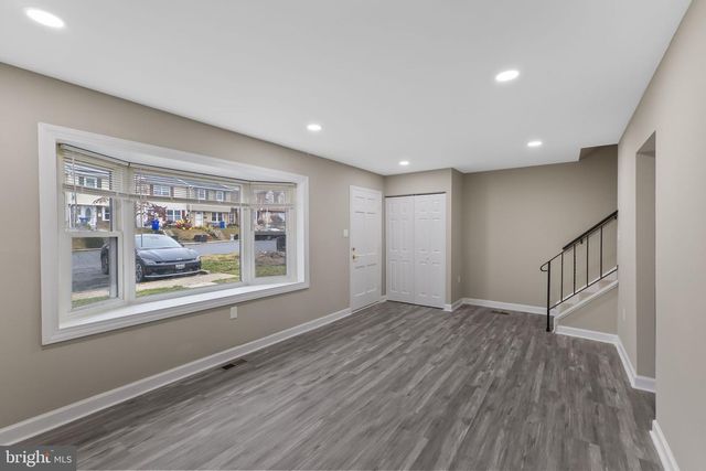 18 W ORNDORFF DR E, Brunswick, MD 21716