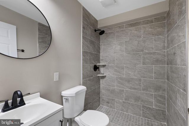 18 W ORNDORFF DR E, Brunswick, MD 21716