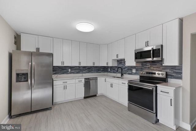 18 W ORNDORFF DR E, Brunswick, MD 21716