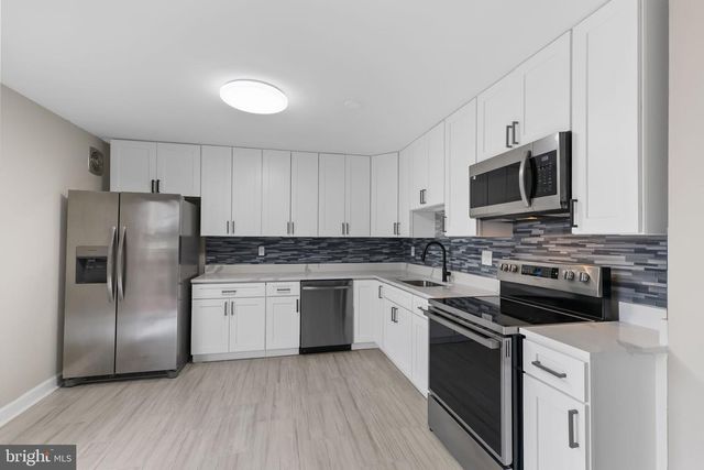 18 W ORNDORFF DR E, Brunswick, MD 21716