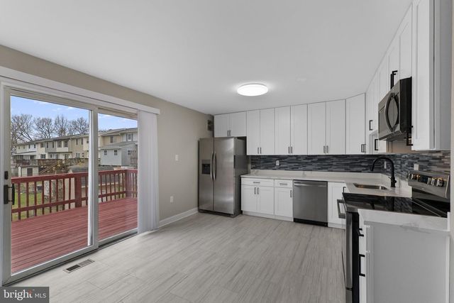 18 W ORNDORFF DR E, Brunswick, MD 21716