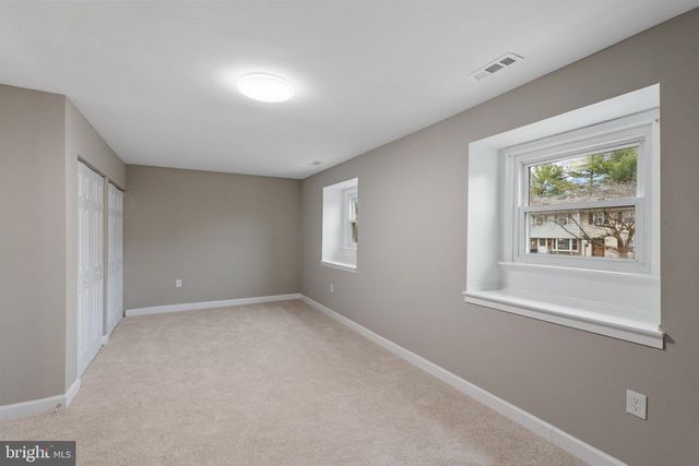 18 W ORNDORFF DR E, Brunswick, MD 21716