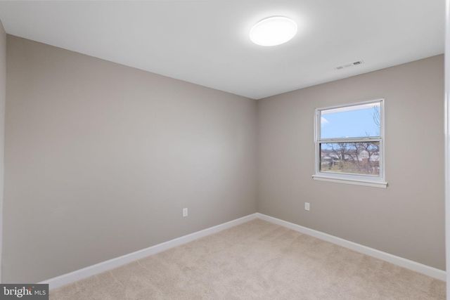 18 W ORNDORFF DR E, Brunswick, MD 21716