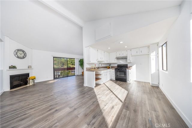 1042 S Garfield, Monterey Park, CA 91754