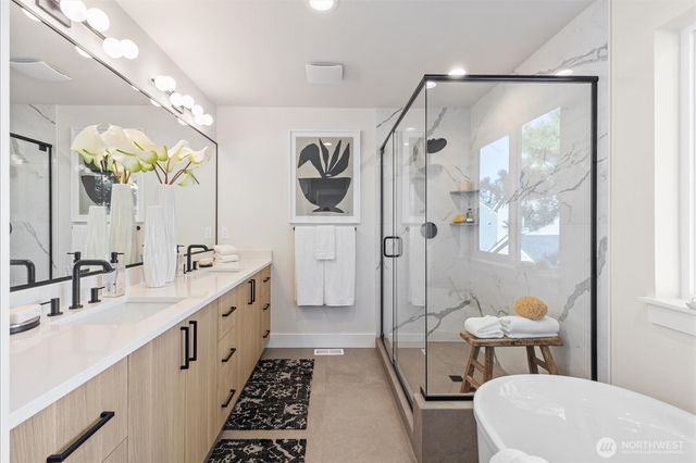 33 213th Place SW, Bothell, WA 98021