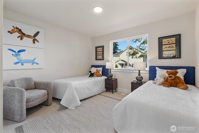 33 213th Place SW, Bothell, WA 98021