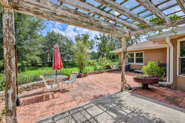 9075 Mazette Road, Spring Hill, FL 34613