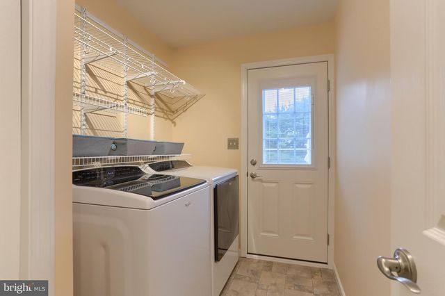 14 TOWER DR, Elizabethtown, PA 17022