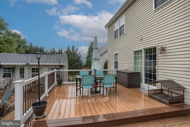14 TOWER DR, Elizabethtown, PA 17022
