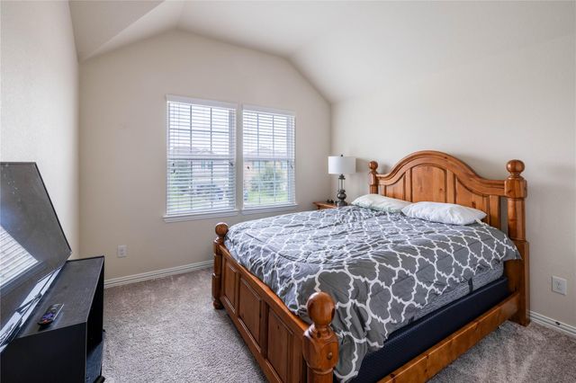 2318 N Red Slate Drive, Rosharon, TX 77583