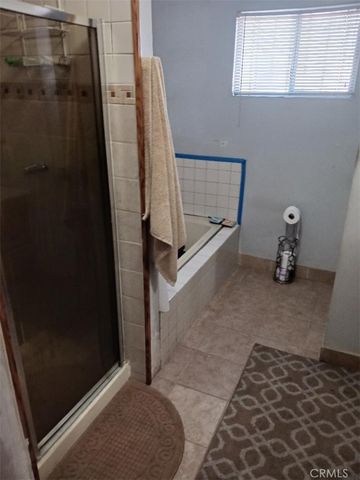 5155 5157 W 104th St, Lennox, CA 90304