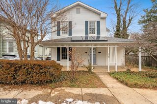 320 LAVERNE AVE, Alexandria, VA 22305