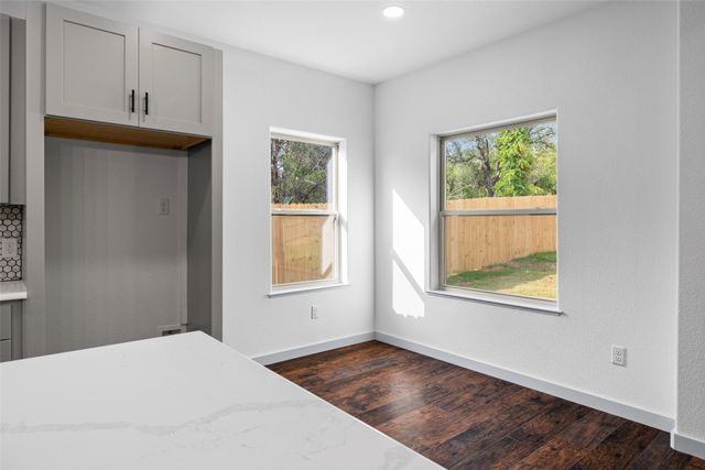 4608 Eagle Nest Court, Granbury, TX 76048