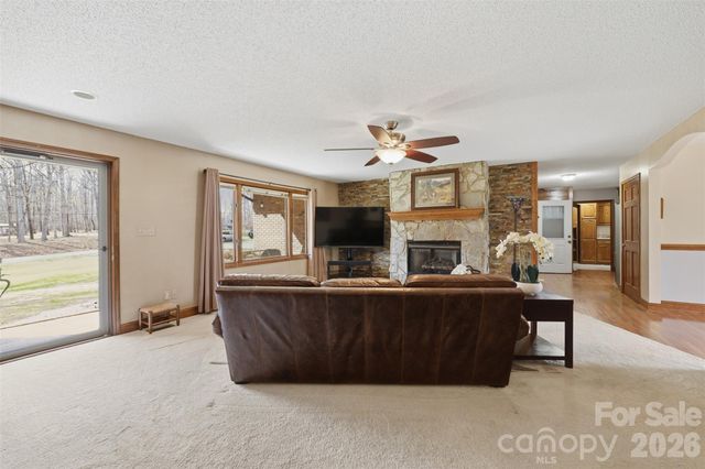 328 Davidson Court, Taylorsville, NC 28681