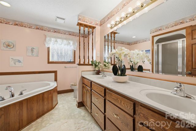 328 Davidson Court, Taylorsville, NC 28681