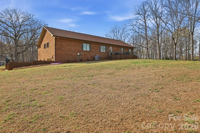 328 Davidson Court, Taylorsville, NC 28681
