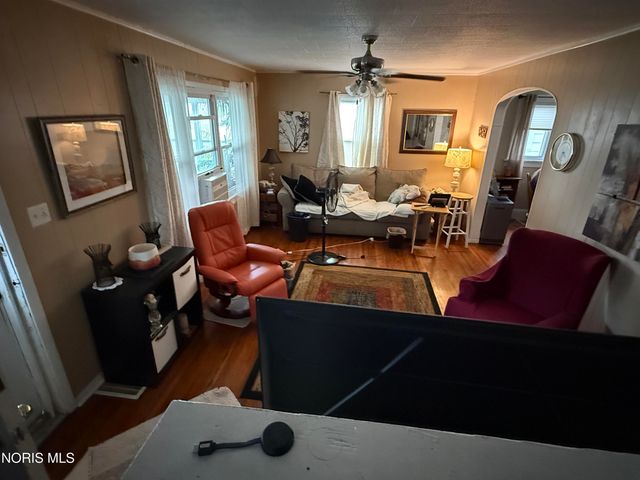 1955 Kelsey Avenue, Toledo, OH 43605