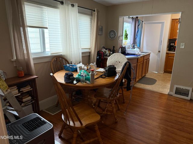 1955 Kelsey Avenue, Toledo, OH 43605