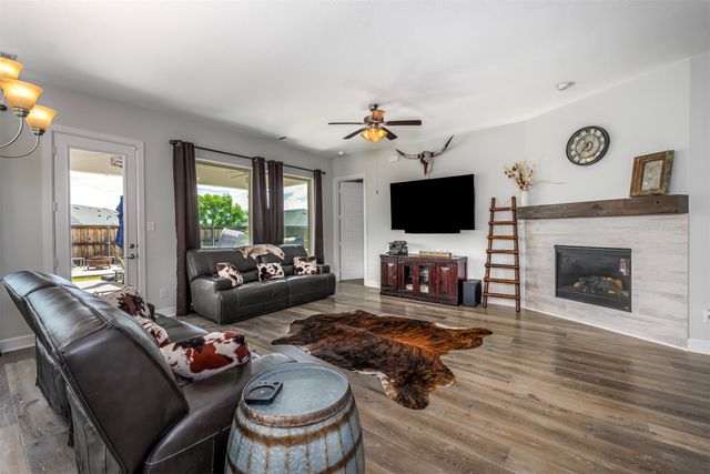 709 Bent Brook Road, Oak Point, TX 75068