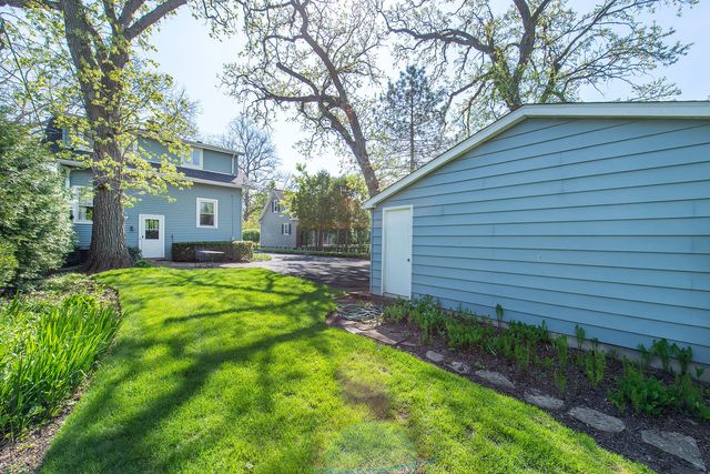 1064 Springfield Avenue, Deerfield, IL 60015