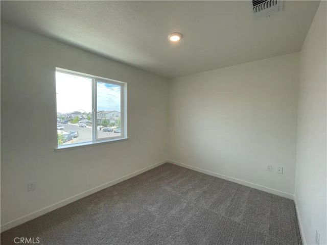 714 Stone Ridge East Avenue, Merced, CA 95341