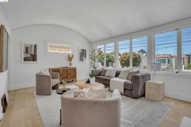 2312 35Th Ave, San Francisco, CA 94116