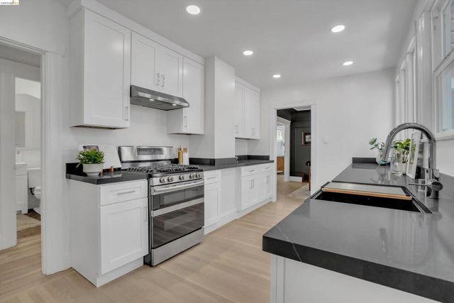 2312 35Th Ave, San Francisco, CA 94116